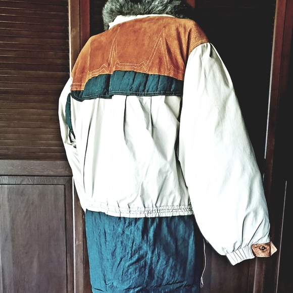 GALLERY Down Parka - Ski / Snowboard / Apres Ski - Unisex Large - EUC - Picture 9 of 16